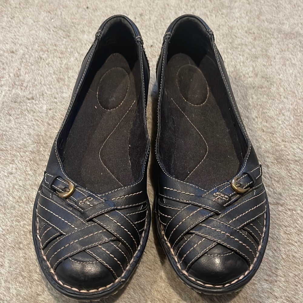 Clarks Bendables comfy shoes size 7